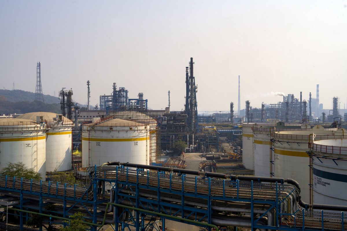 Oil Trades Are Booming on 24/7 Crypto Exchange Hyperliquid